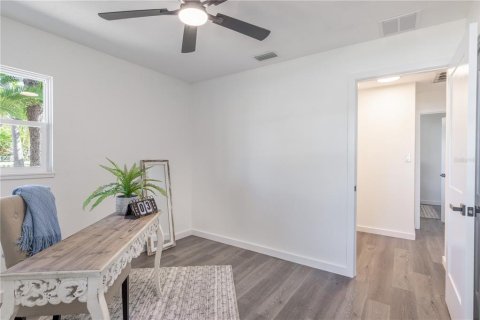 Casa en venta en Tavares, Florida, 3 dormitorios, 120.31 m2 № 2151447 - foto 18