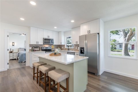 Casa en venta en Tavares, Florida, 3 dormitorios, 120.31 m2 № 2151447 - foto 7