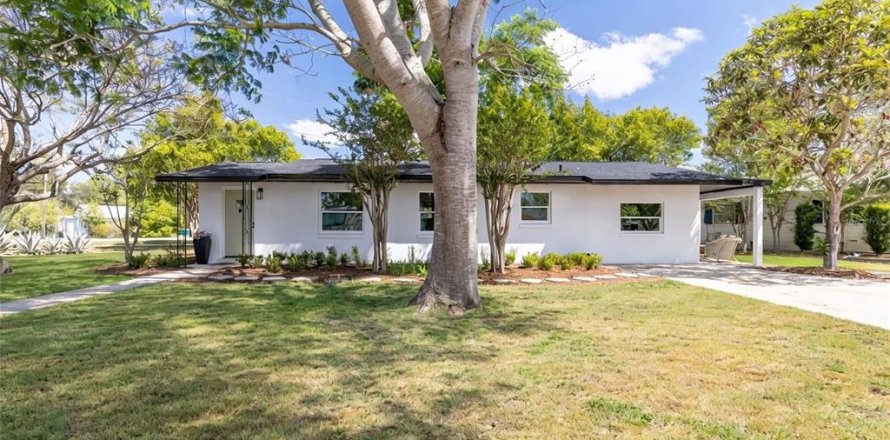 Casa en Tavares, Florida 3 dormitorios, 120.31 m2 № 2151447