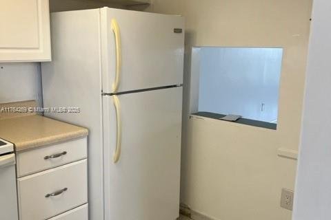 Condo in Sunrise, Florida, 2 bedrooms  № 1863029 - photo 6