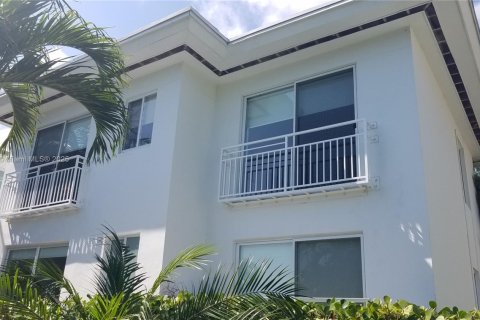 Propiedad comercial en venta en Miami Beach, Florida, 498.51 m2 № 2054680 - foto 6