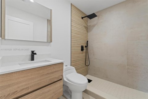 House in Fort Lauderdale, Florida 3 bedrooms, 144.74 sq.m. № 2034802 - photo 19