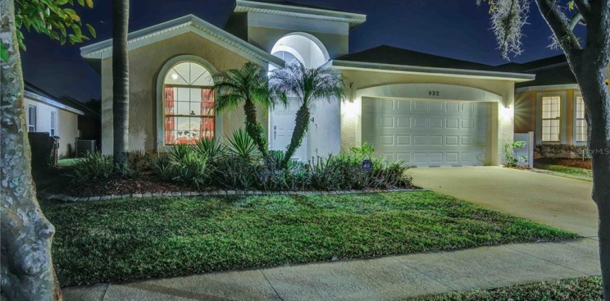 Casa en Kissimmee, Florida 4 dormitorios, 167.97 m2 № 2354733
