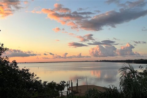 Condominio en venta en Clearwater, Florida, 1 dormitorio, 100.24 m2 № 1834817 - foto 7