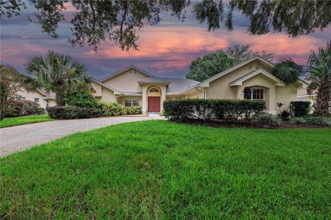 Casa en alquiler en Orlando, Florida, 3 dormitorios, 195.84 m2 № 1913761 - foto 5