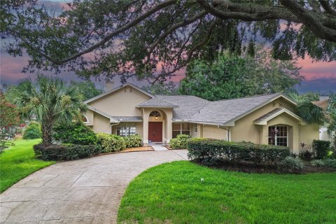 Casa en alquiler en Orlando, Florida, 3 dormitorios, 195.84 m2 № 1913761 - foto 1