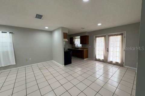 Casa en venta en Frostproof, Florida, 2 dormitorios, 100.8 m2 № 2123195 - foto 6
