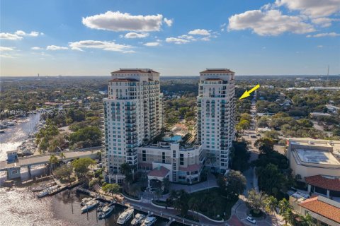 Condo in Fort Lauderdale, Florida, 2 bedrooms  № 2004262 - photo 21