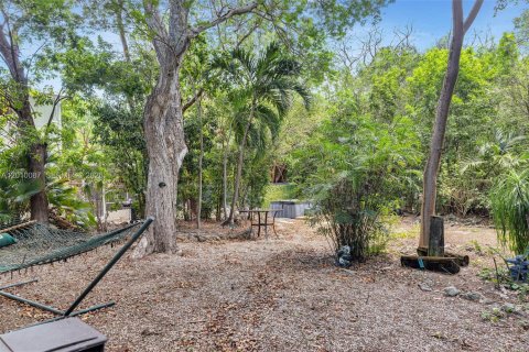 House in Tavernier, Florida 2 bedrooms, 83.61 sq.m. № 2073078 - photo 16