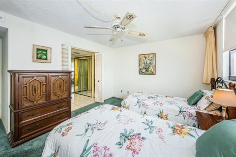 Condo in Dunedin, Florida, 2 bedrooms  № 1324425 - photo 29