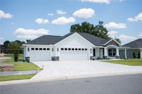 House in Dunnellon, Florida 3 bedrooms, 139.26 sq.m. № 1904243 - photo 26