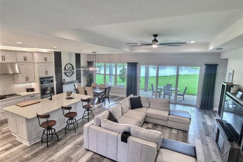 Casa en venta en Wesley Chapel, Florida, 5 dormitorios, 271.37 m2 № 1918290 - foto 7