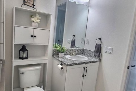 Casa en venta en Wesley Chapel, Florida, 5 dormitorios, 271.37 m2 № 1918290 - foto 21
