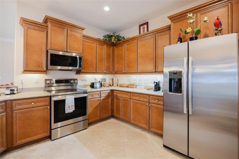 House in Punta Gorda, Florida 4 bedrooms, 240.62 sq.m. № 2230676 - photo 16