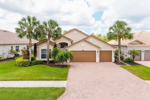 House in Punta Gorda, Florida 4 bedrooms, 240.62 sq.m. № 2230676
