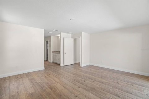 Villa ou maison à vendre à Clearwater, Floride: 3 chambres, 231.42 m2 № 2391222 - photo 20
