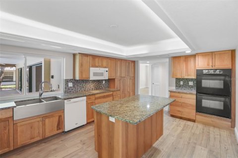 Villa ou maison à vendre à Clearwater, Floride: 3 chambres, 231.42 m2 № 2391222 - photo 13