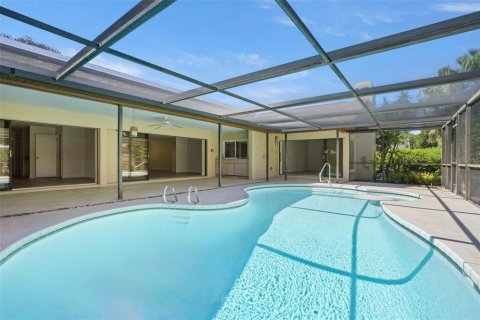 Villa ou maison à vendre à Clearwater, Floride: 3 chambres, 231.42 m2 № 2391222 - photo 2
