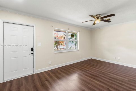 Villa ou maison à louer à Pompano Beach, Floride: 2 chambres, 145.86 m2 № 1998787 - photo 14