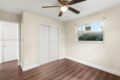 Villa ou maison à louer à Pompano Beach, Floride: 2 chambres, 145.86 m2 № 1998787 - photo 8