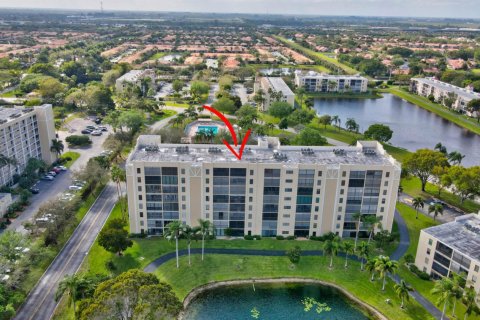 Condo in Delray Beach, Florida, 2 bedrooms  № 1051208 - photo 1