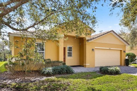 Villa ou maison à louer à Kissimmee, Floride: 5 chambres, 191.29 m2 № 2167842 - photo 19