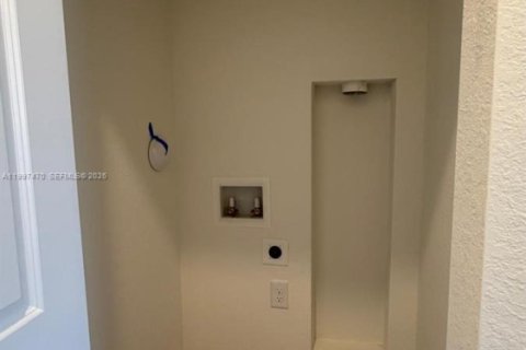 Touwnhouse à louer à Florida City, Floride: 3 chambres, 134.34 m2 № 2059525 - photo 24