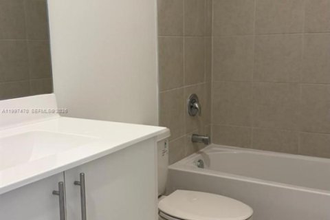 Touwnhouse à louer à Florida City, Floride: 3 chambres, 134.34 m2 № 2059525 - photo 25