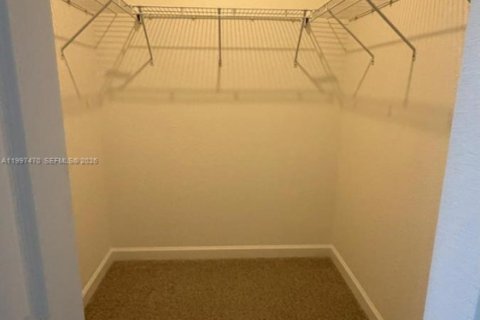 Touwnhouse à louer à Florida City, Floride: 3 chambres, 134.34 m2 № 2059525 - photo 27