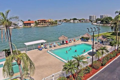 Copropriété à vendre à Gulfport, Floride: 2 chambres, 116.13 m2 № 1759959 - photo 21