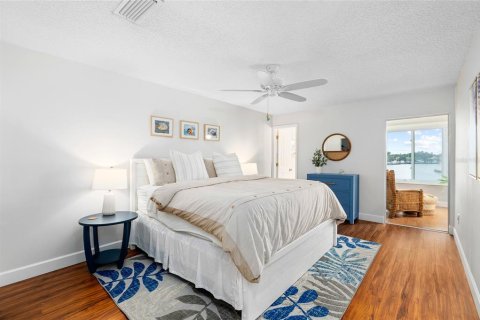 Copropriété à vendre à Gulfport, Floride: 2 chambres, 116.13 m2 № 1759959 - photo 13