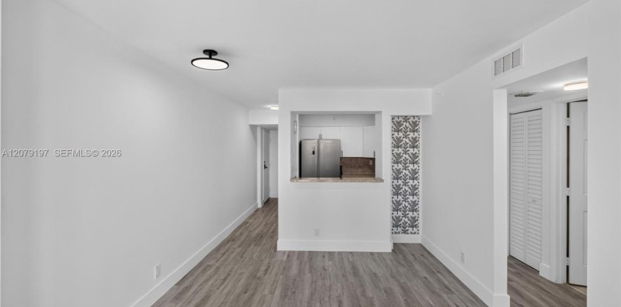 Condo à Miami, Floride, 2 chambres  № 2323749