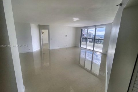 Copropriété à louer à Aventura, Floride: 2 chambres, 125.7 m2 № 2385036 - photo 9