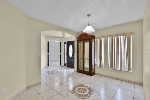 House in Orlando, Florida 3 bedrooms, 259.48 sq.m. № 2220076 - photo 16