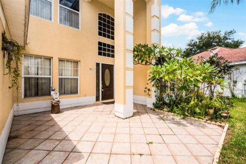 House in Orlando, Florida 3 bedrooms, 259.48 sq.m. № 2220076 - photo 4