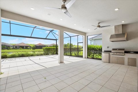 House in Bradenton, Florida 3 bedrooms, 222.69 sq.m. № 1826250 - photo 24