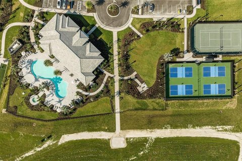 House in Bradenton, Florida 3 bedrooms, 222.69 sq.m. № 1826250 - photo 28
