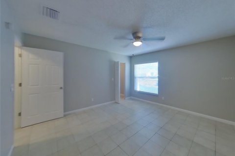 Casa en alquiler en Tampa, Florida, 3 dormitorios, 116.59 m2 № 1910982 - foto 7