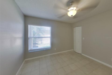 Casa en alquiler en Tampa, Florida, 3 dormitorios, 116.59 m2 № 1910982 - foto 13