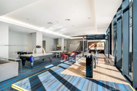 Condominio en alquiler en Miami, Florida, 2 dormitorios, 102.19 m2 № 2005688 - foto 15