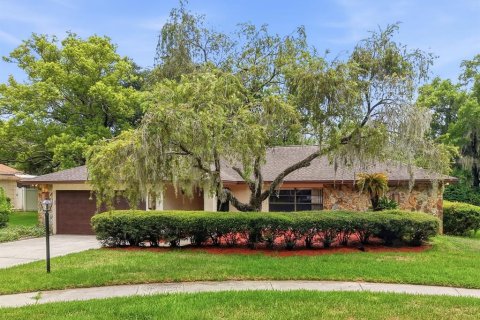 House in Plant City, Florida 3 bedrooms, 199.37 sq.m. № 2231248 - photo 30