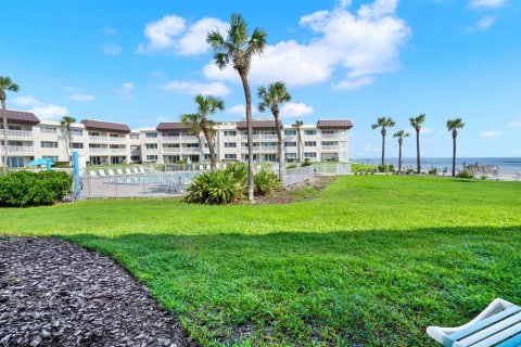 Condominio en alquiler en New Smyrna Beach, Florida, 2 dormitorios, 97.08 m2 № 1419313 - foto 1