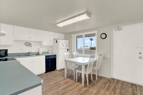 Condominio en alquiler en New Smyrna Beach, Florida, 2 dormitorios, 97.08 m2 № 1419313 - foto 6