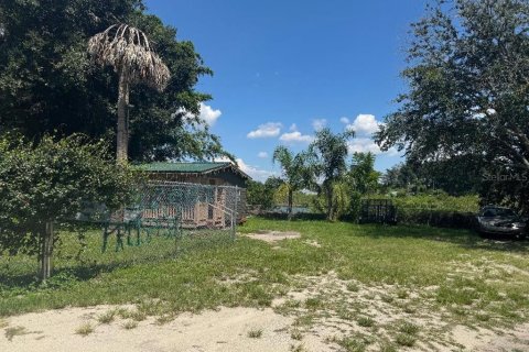 Commercial property in Davenport, Florida 84.73 sq.m. № 2211955 - photo 5