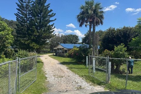 Commercial property in Davenport, Florida 84.73 sq.m. № 2211955 - photo 8