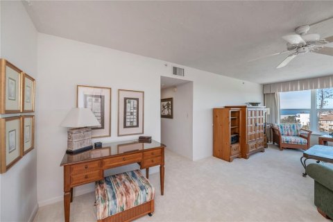 Condo in Venice, Florida, 2 bedrooms  № 1540532 - photo 18