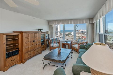 Condo in Venice, Florida, 2 bedrooms  № 1540532 - photo 21