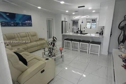 Casa en venta en West Palm Beach, Florida, 3 dormitorios, 90.67 m2 № 1946348 - foto 9