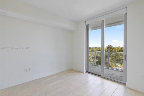 Купить кондоминиум в Санрайз, Флорида 2 спальни, 95.32м2, № 1701799 - фото 19