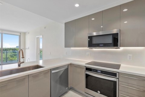 Купить кондоминиум в Санрайз, Флорида 2 спальни, 95.32м2, № 1701799 - фото 3